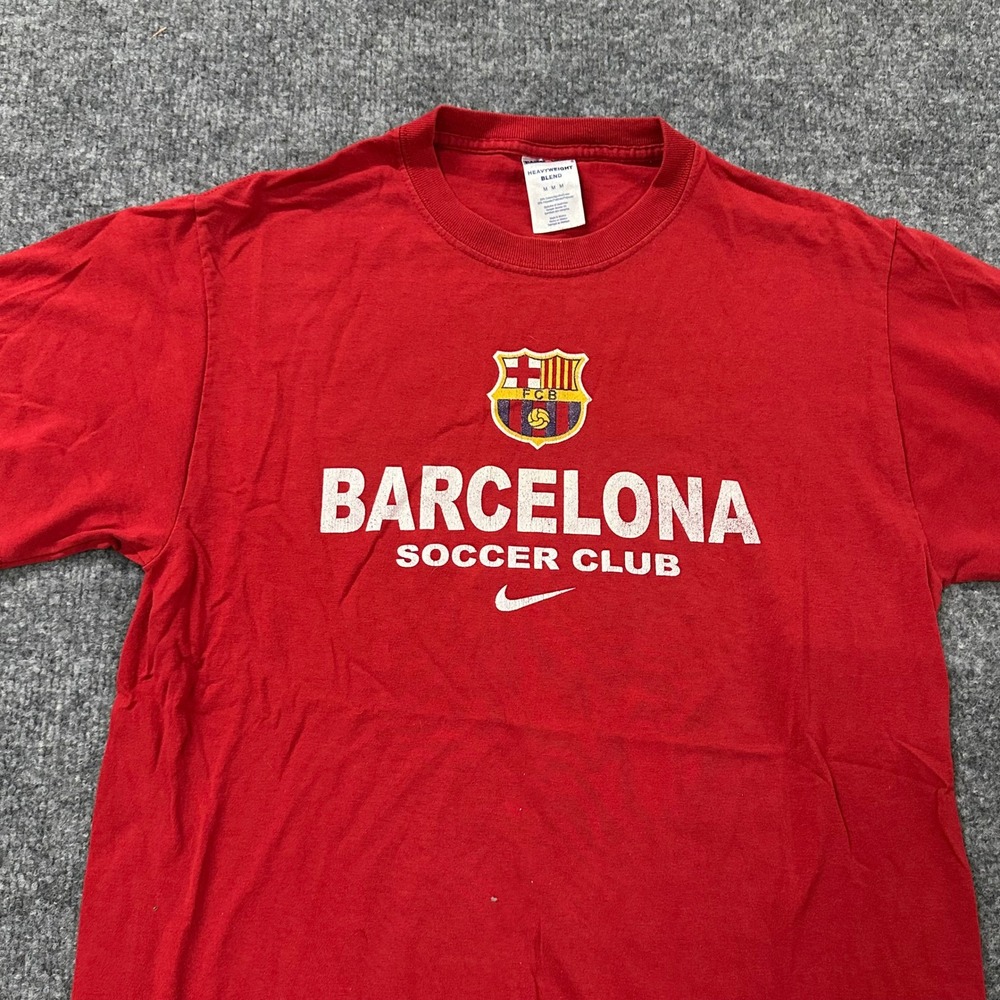 Jerzees T-Shirt Mens Size M Red Barcelona Soccer Graphic Heavyweight
